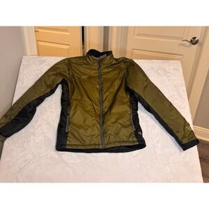Mountain Hardware puffer Women's‎ Small